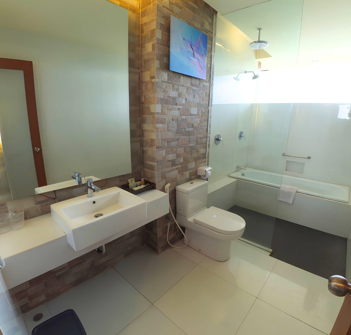 FAMILY ROOMS